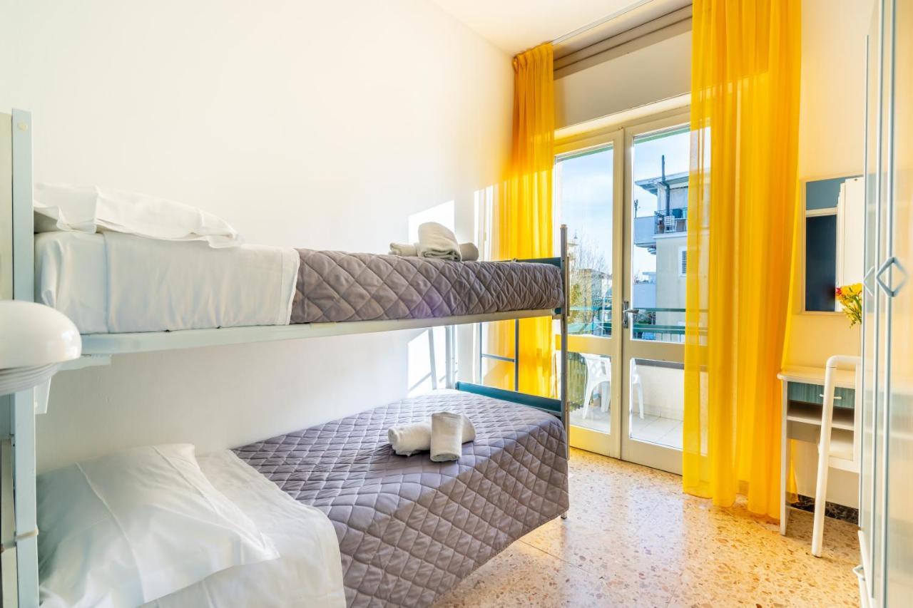 Hotel Viscount Riccione Buitenkant foto